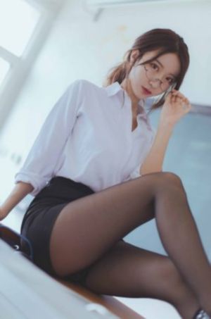 新入职的女社员_BD韩语全集免费观看